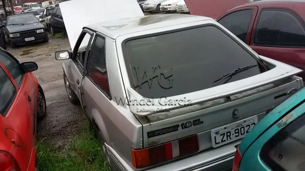 LOTE 416 - SUCATA: FORD/ESCORT 1.8 GL