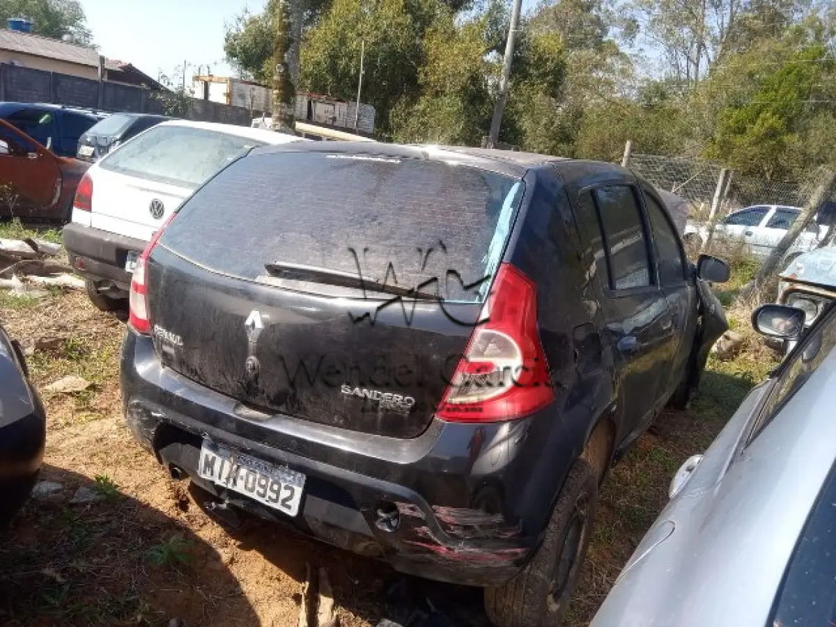 LOTE 226 - SUCATA: RENAULT/SANDERO EXP1016V