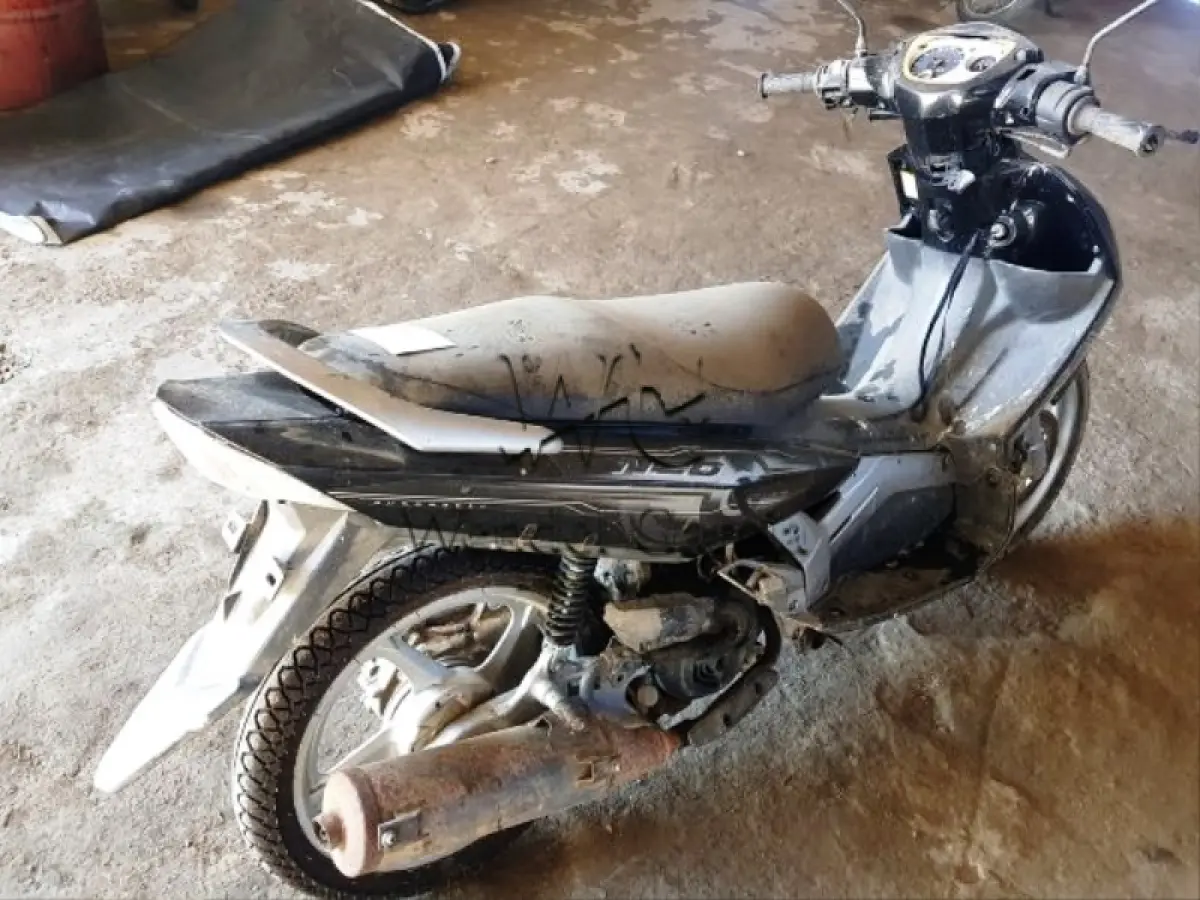 LOTE 078 - SUCATA: YAMAHA/NEO AT115