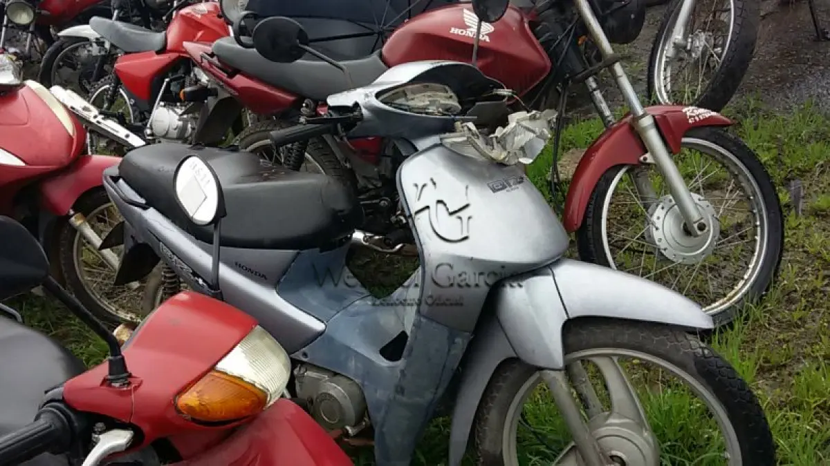 LOTE 420 - SUCATA: HONDA/C100 BIZ MAIS