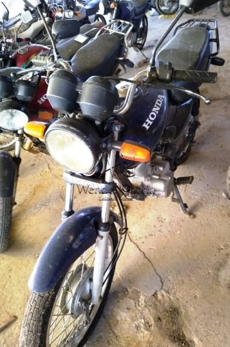 LOTE 186 - HONDA/CG 125 FAN