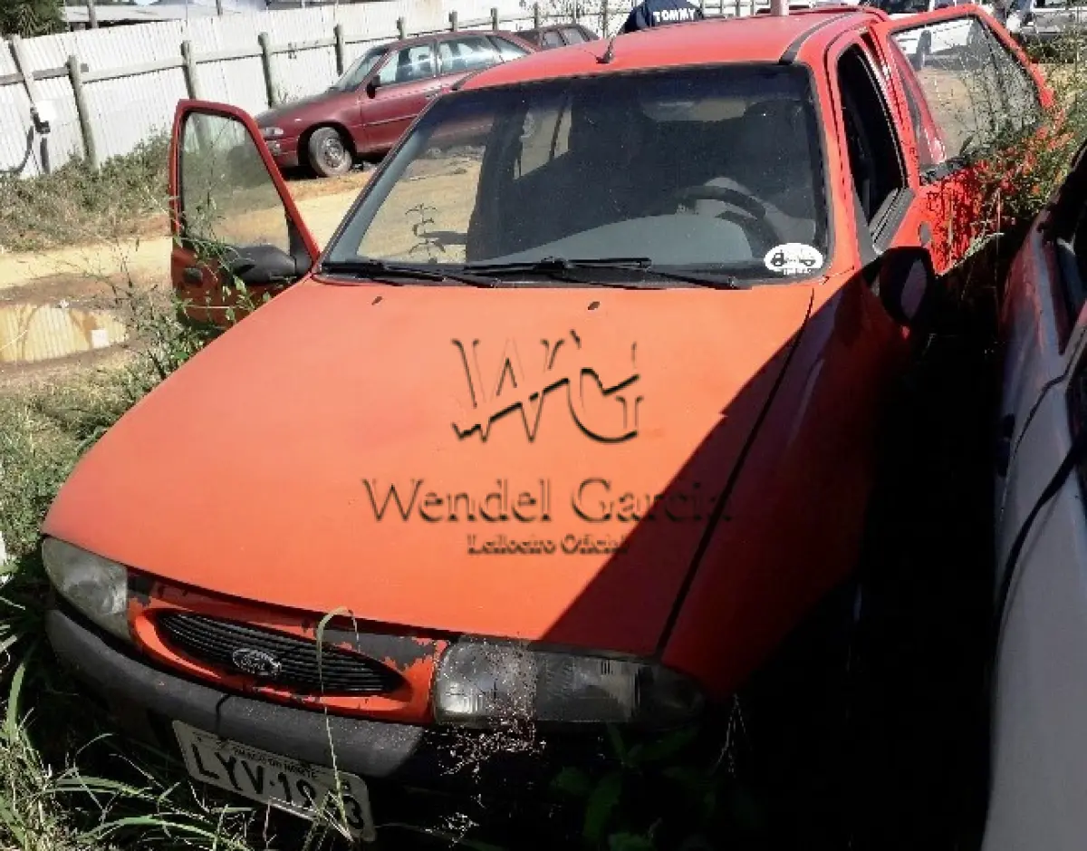 LOTE 065 - SUCATA: FORD/FIESTA