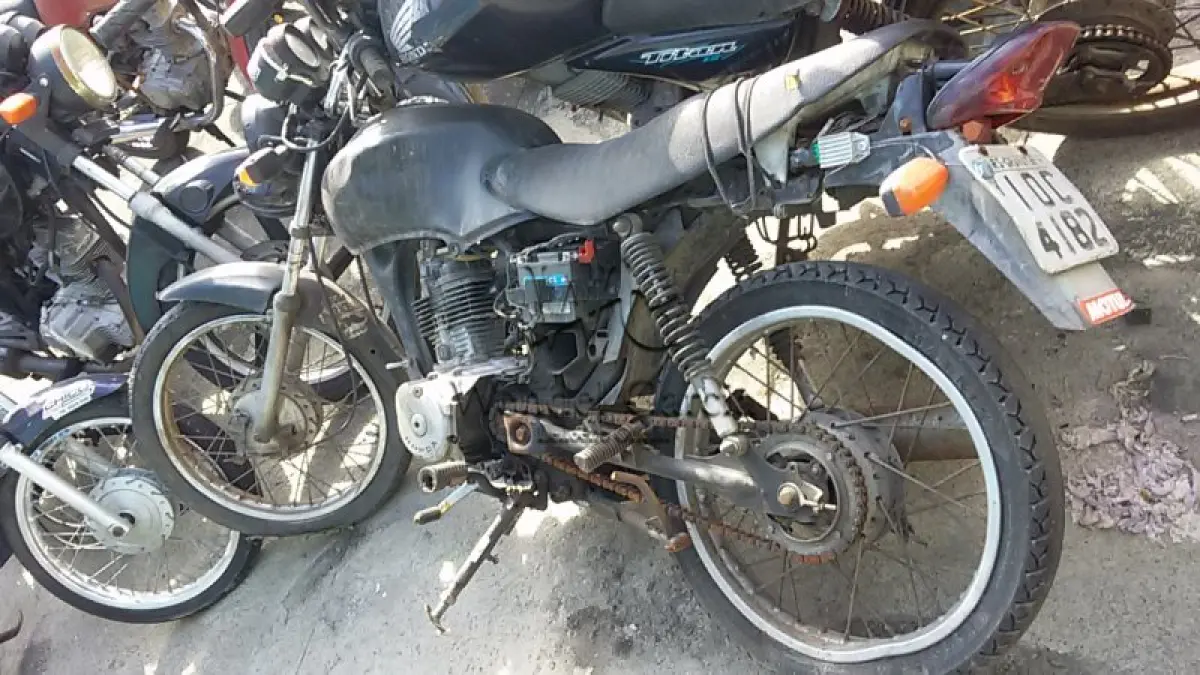 LOTE 451 - SUCATA: HONDA/CG 125