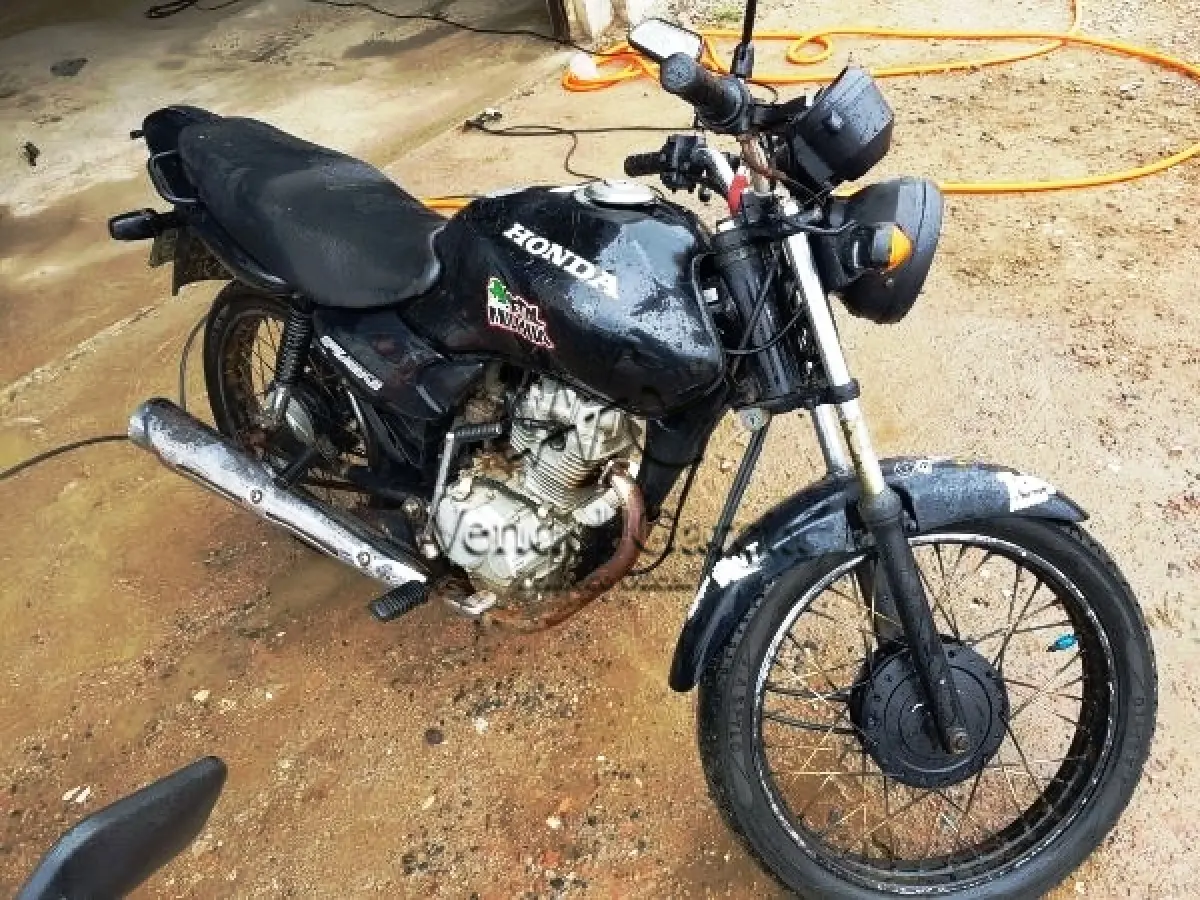 LOTE 182 - HONDA/CG 125 FAN