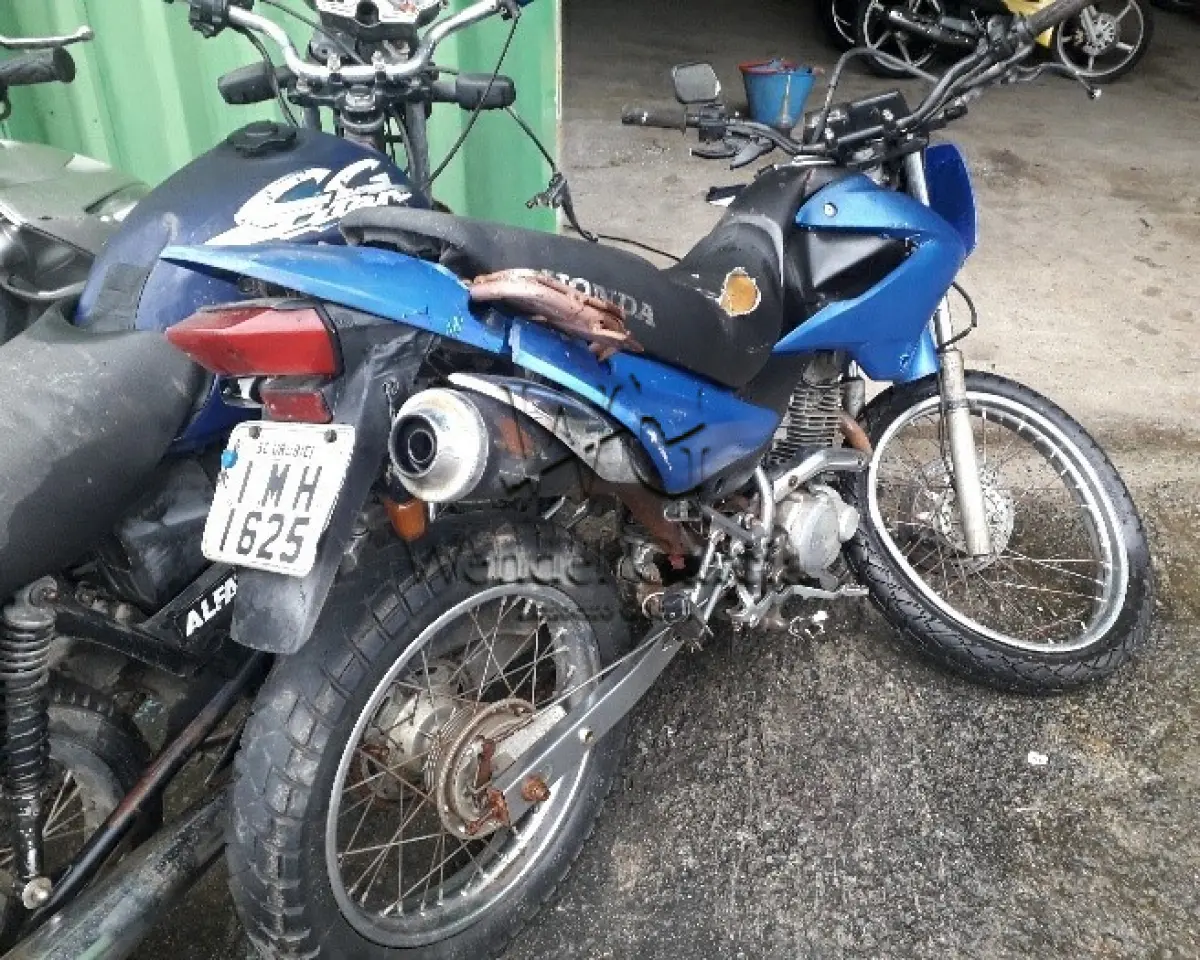 LOTE 322 - SUCATA: HONDA/NXR150 BROS ESD