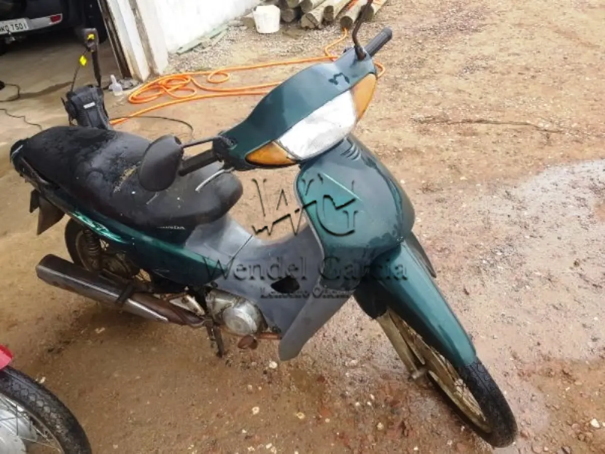 LOTE 138 - SUCATA: HONDA/C100 BIZ ES