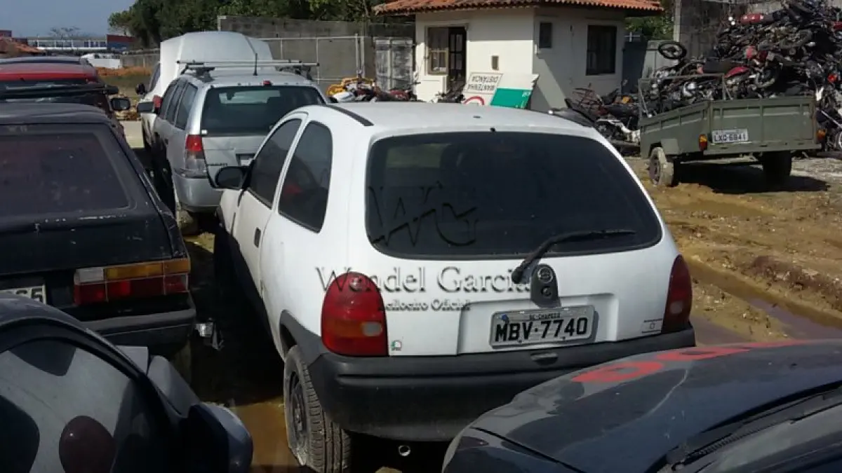 LOTE 467 - SUCATA: GM/CORSA SUPER