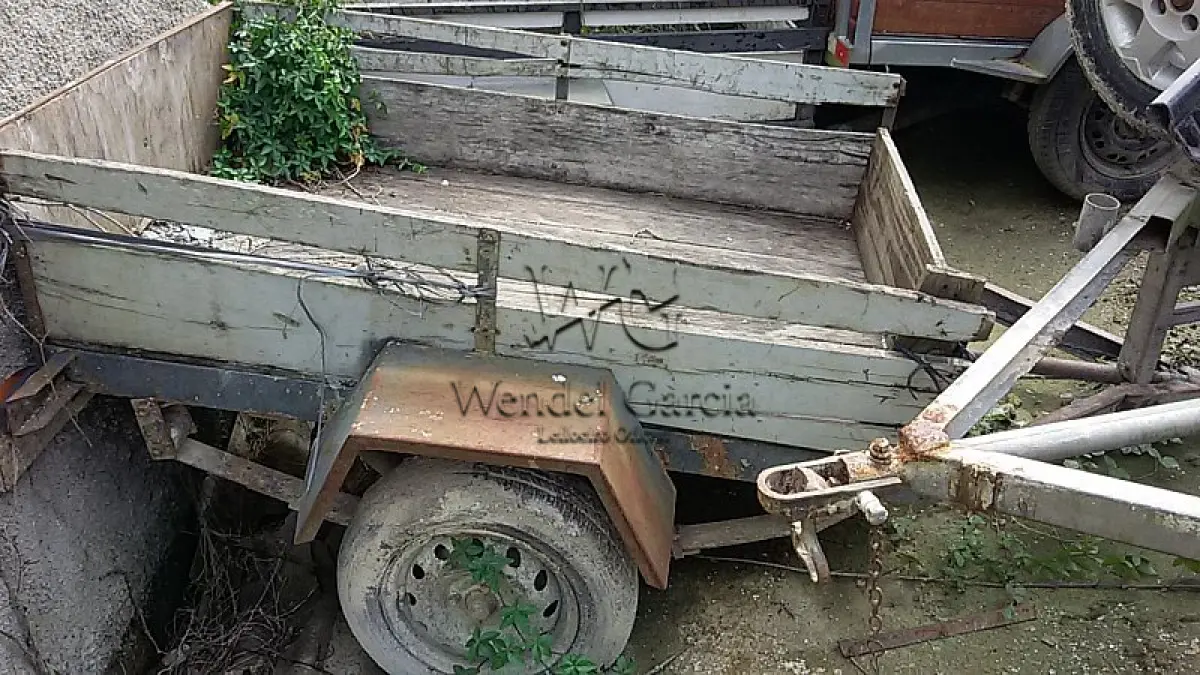 LOTE 539 - SUCATA: R/CARRESUL CAB 300