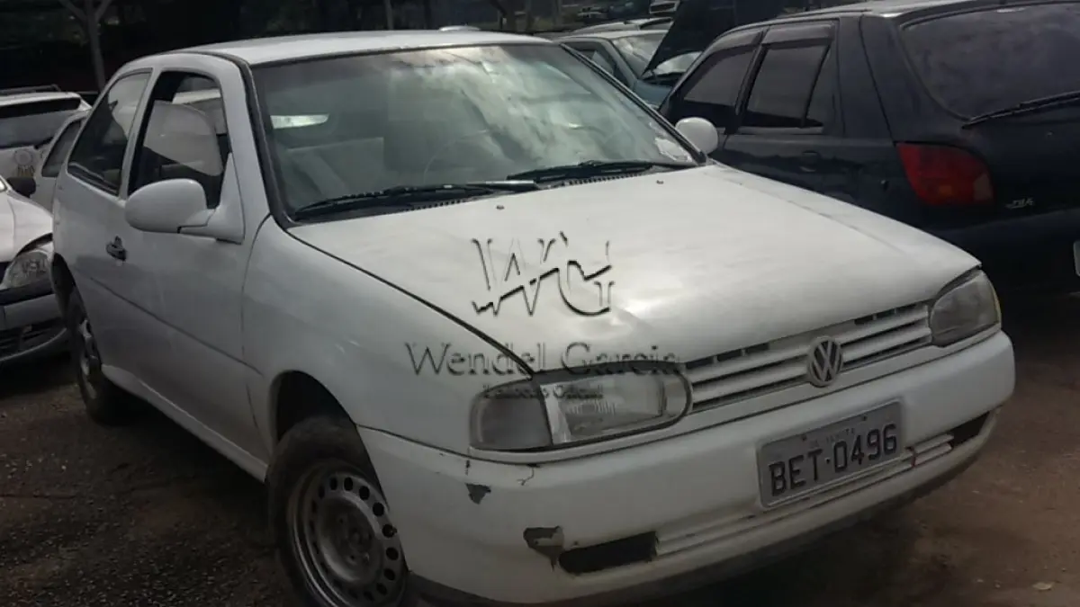 LOTE 424 - SUCATA: VW/GOL 1000I
