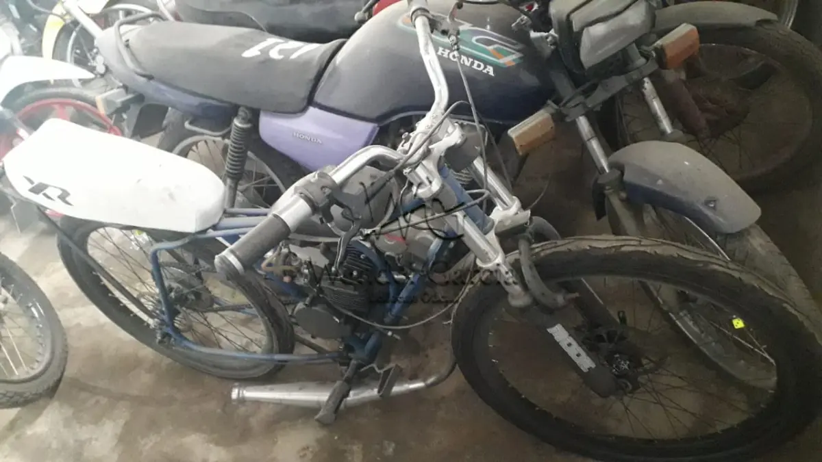 LOTE 170 - SUCATA: MON/S. HOUSE