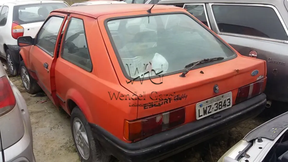 LOTE 574 - SUCATA: FORD/ESCORT 1.0 HOBBY