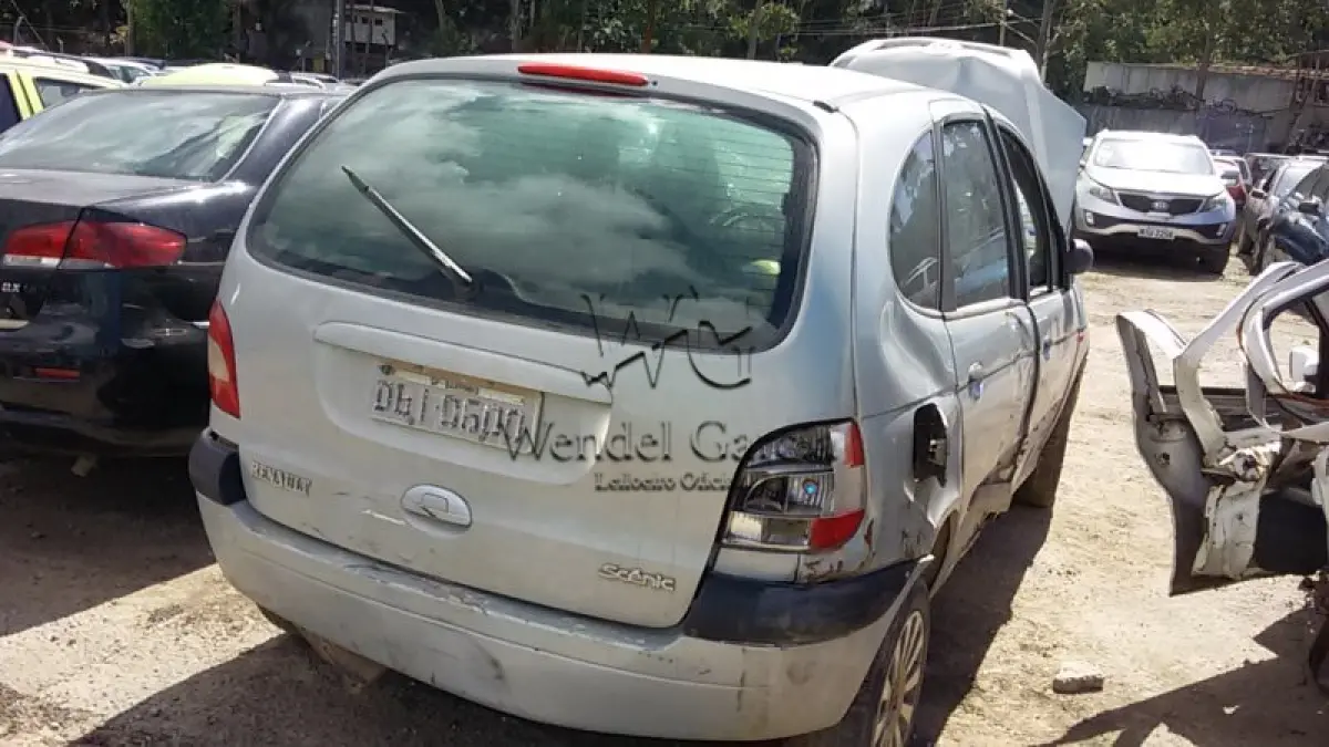 LOTE 619 - SUCATA: RENAULT/SCENIC RT 1.6 16