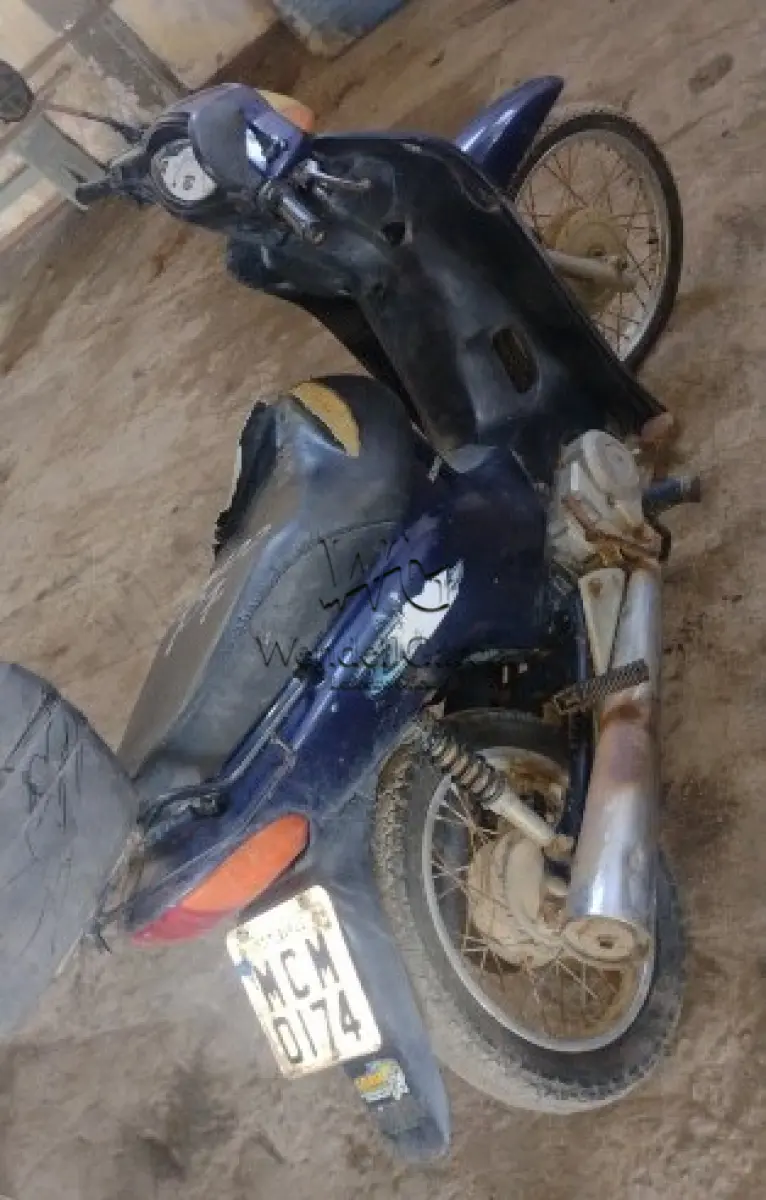 LOTE 075 - HONDA/C100 BIZ