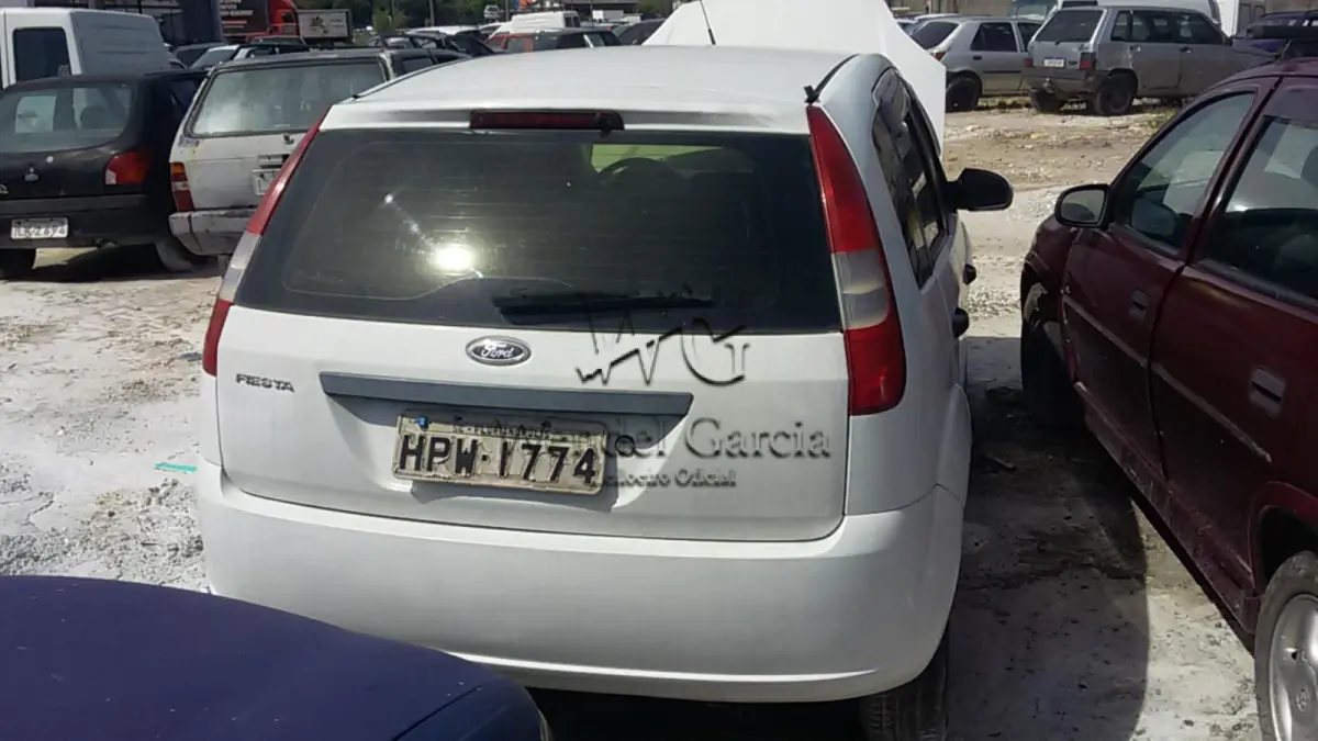 LOTE 529 - FORD/FIESTA