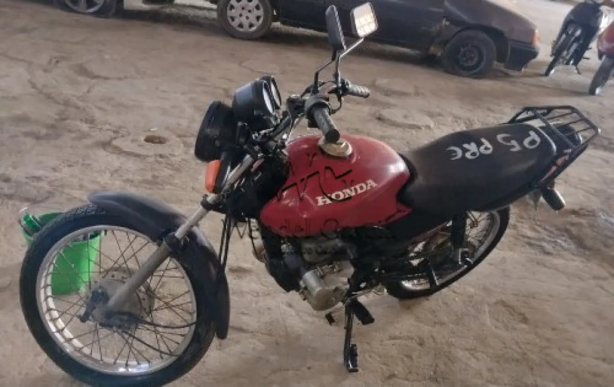 LOTE 008 - HONDA/CG 125 FAN