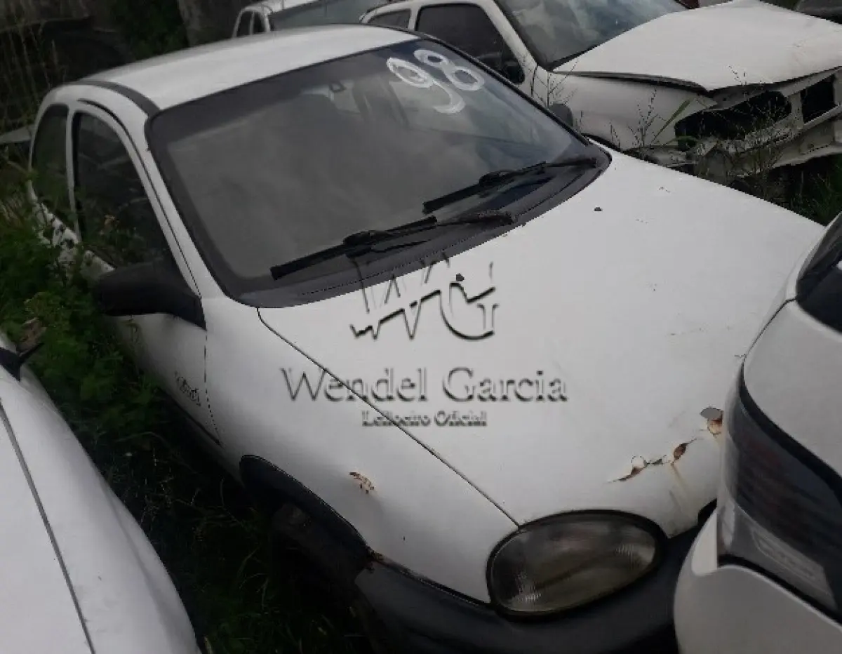 LOTE 098 - GM/CORSA WIND