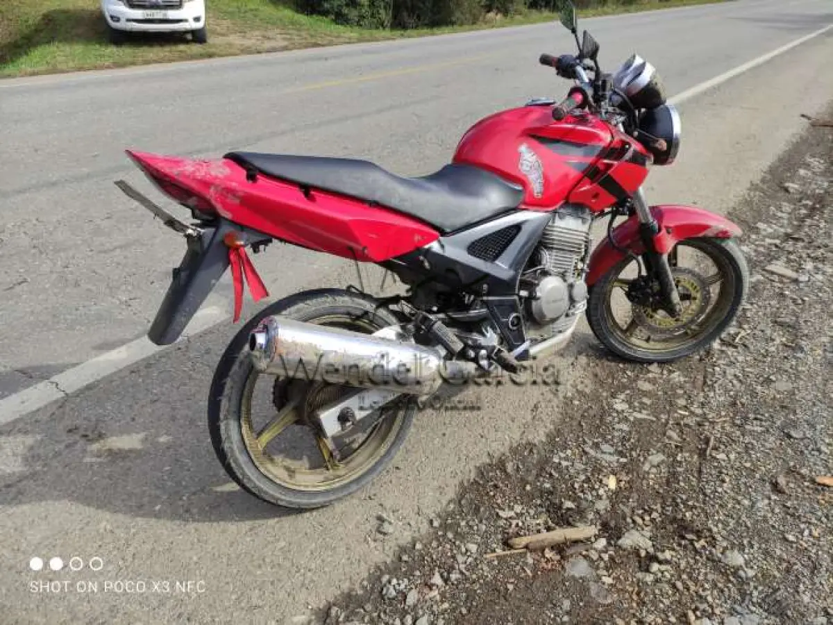 LOTE 261 - HONDA/CBX 250 TWISTER