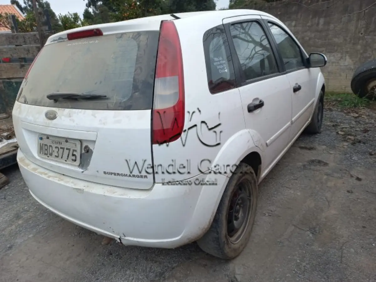 LOTE 257 - FORD/FIESTA EDGE