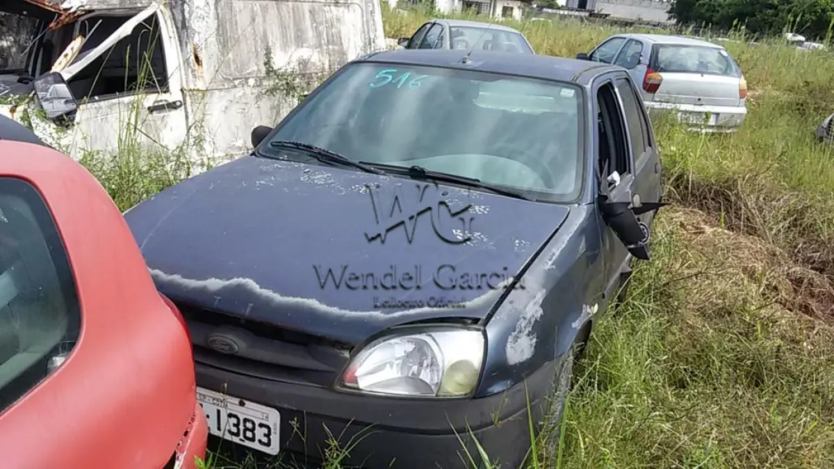 LOTE 516 - FORD/FIESTA GL