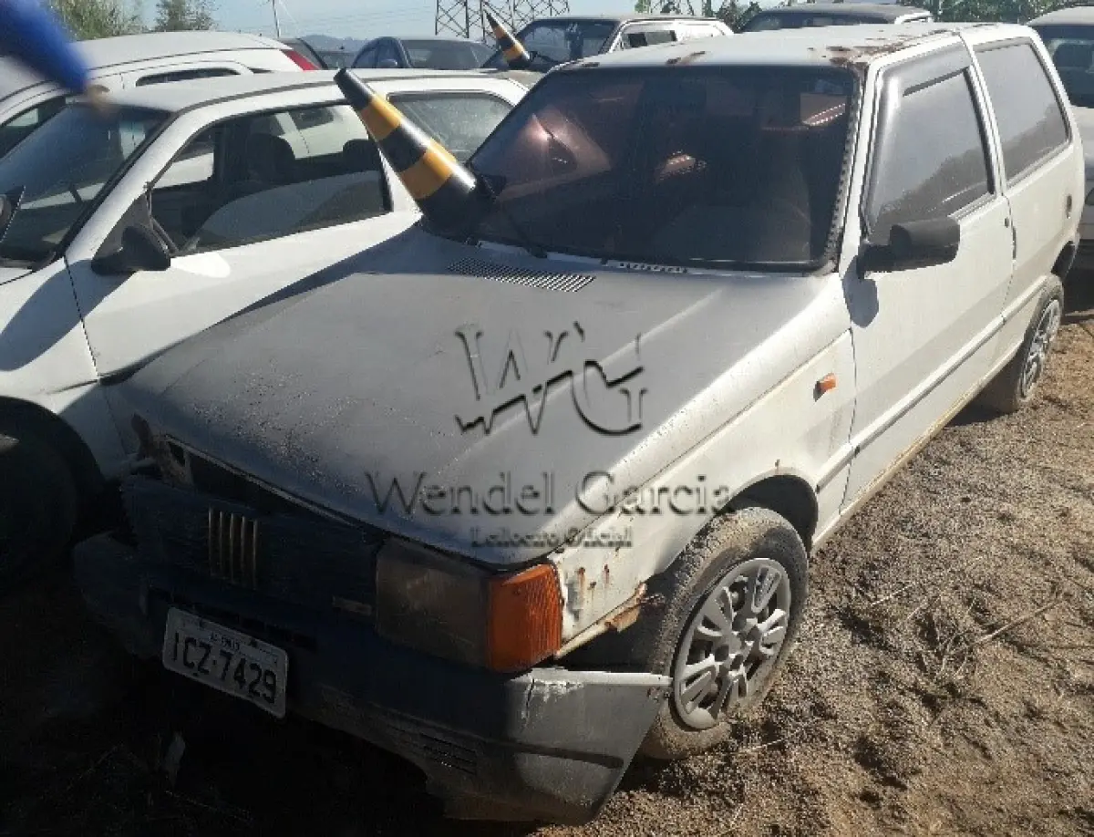LOTE 570 - FIAT/UNO S