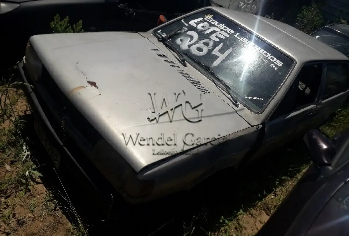 LOTE 284 - VW/PARATI CLUB