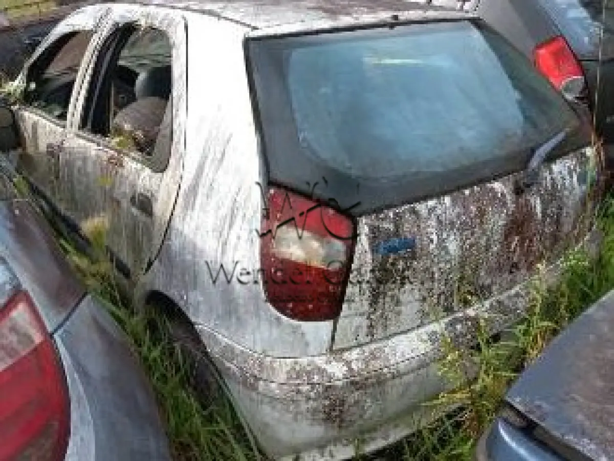 LOTE 709 - FIAT/PALIO YOUNG