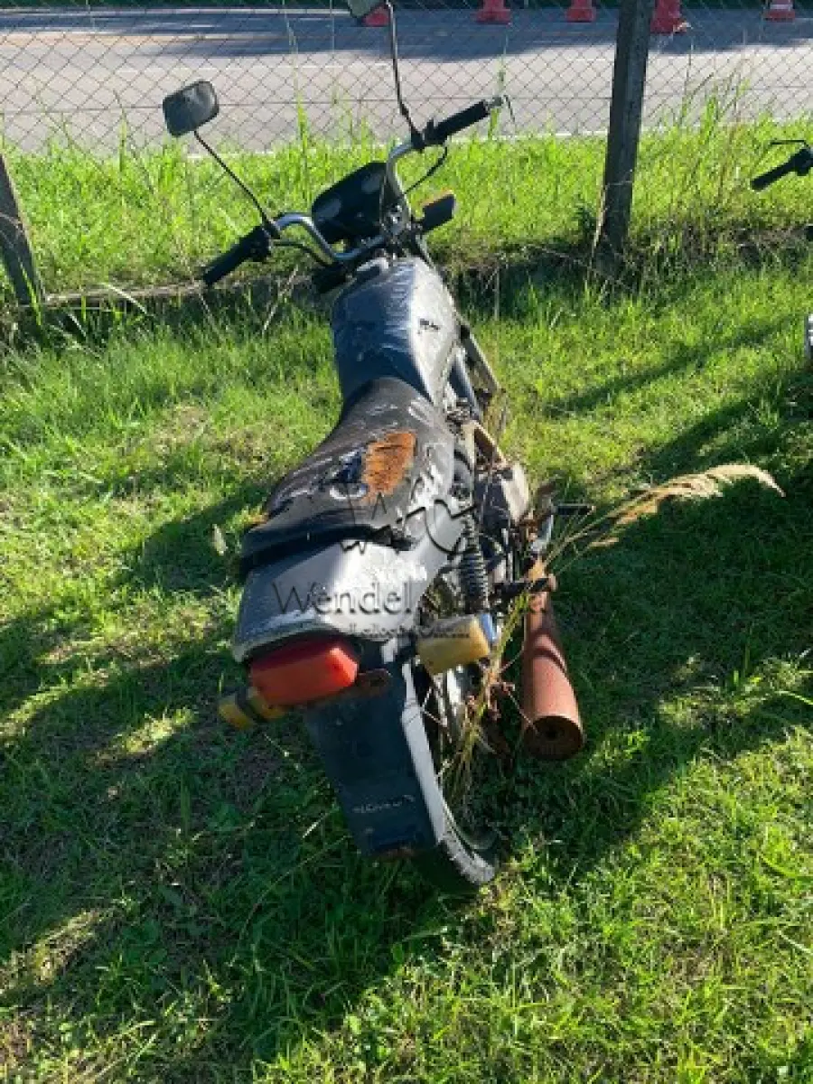LOTE 642 - HONDA