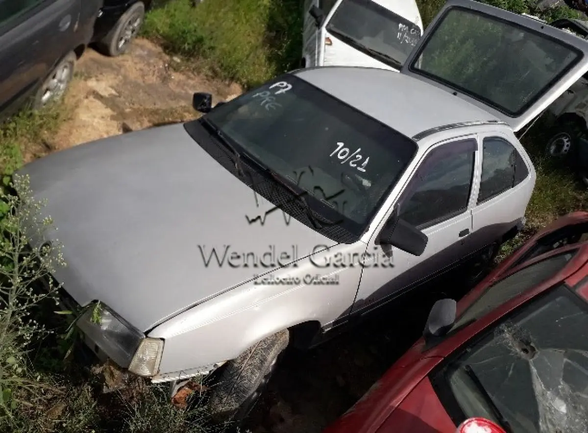 LOTE 587 - GM/KADETT GLS