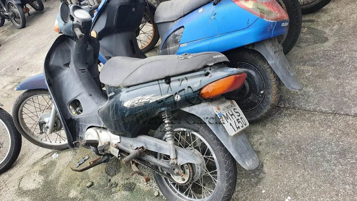 LOTE 752 - HONDA/C100 BIZ
