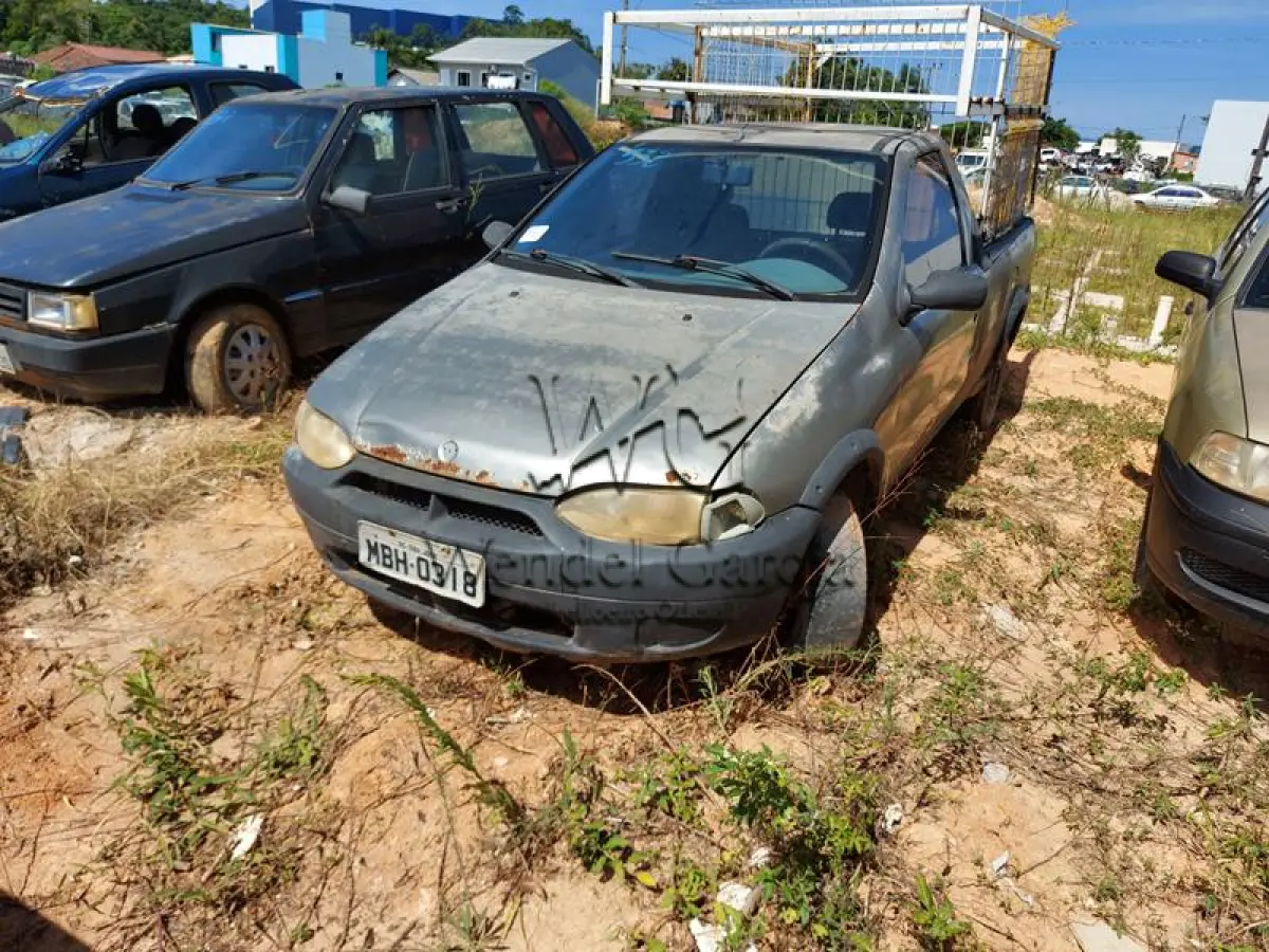 LOTE 532 - FIAT/STRADA WORKING