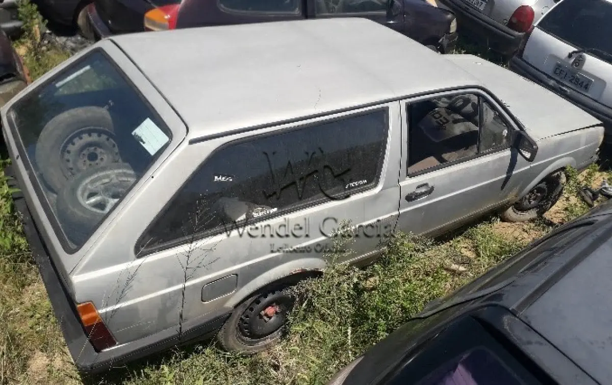 LOTE 284 - VW/PARATI CLUB
