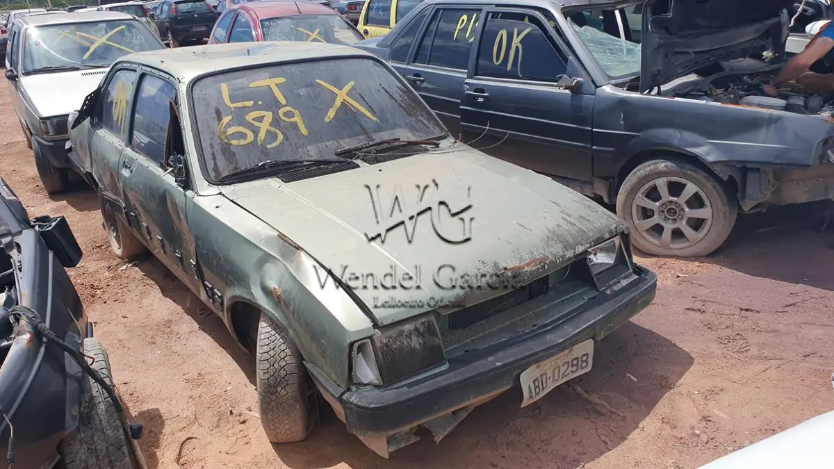 LOTE 689 - GM/CHEVETTE SL 1.6