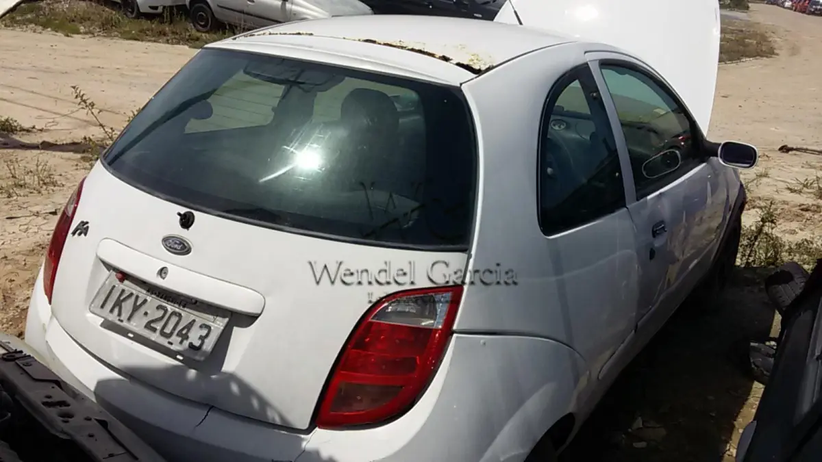 LOTE 530 - FORD/KA GL IMAGE