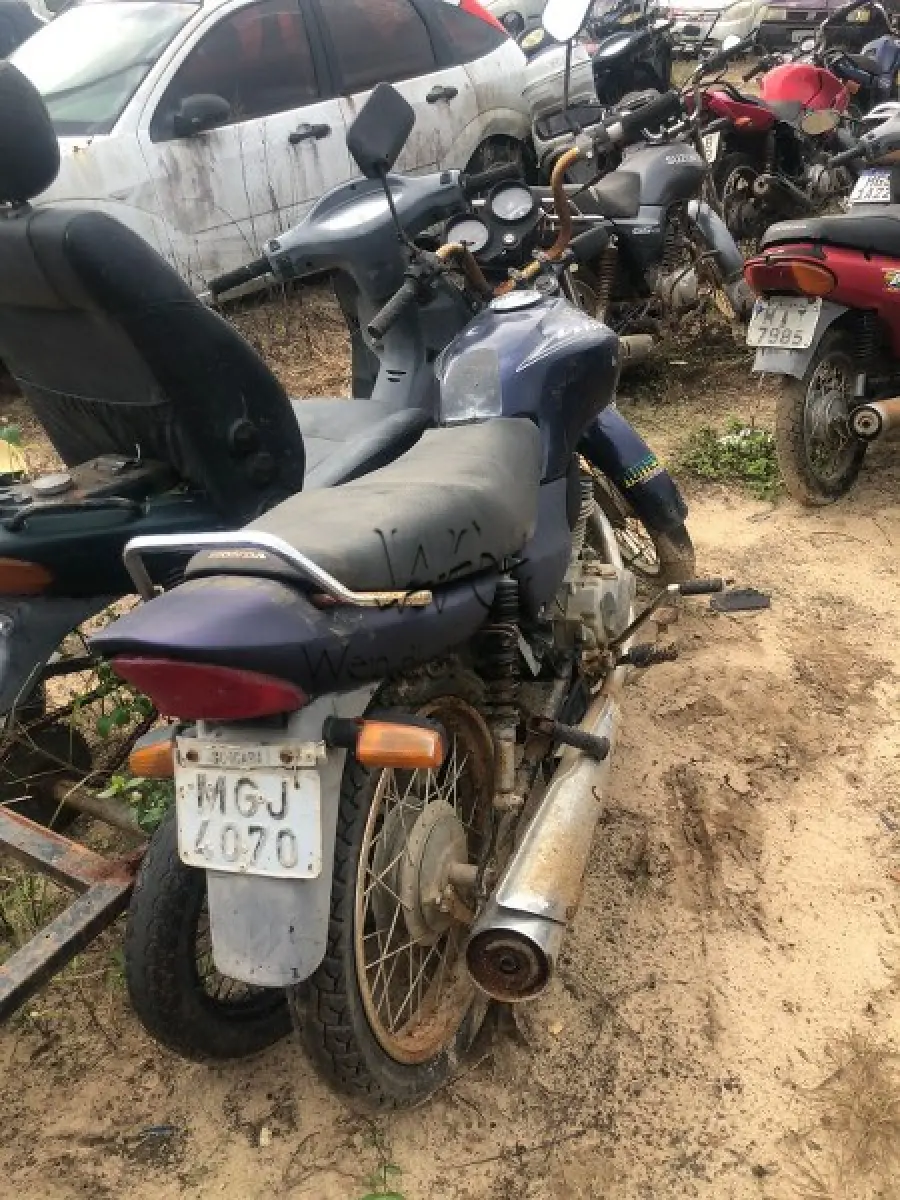 LOTE 175 - HONDA/CG 125 TITAN KS