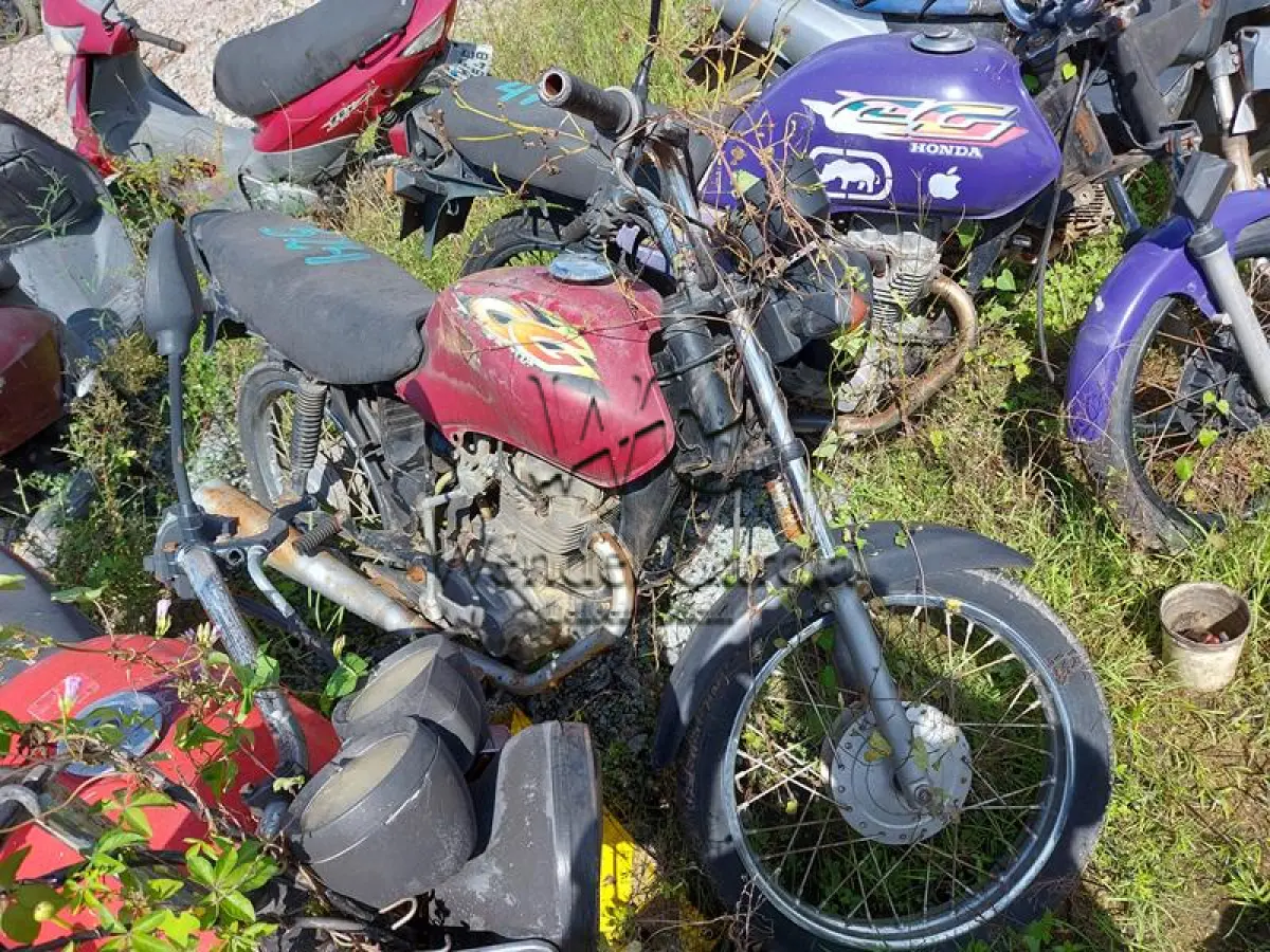 LOTE 524 - HONDA/CG 125 TITAN KS