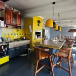 EXCELENTE CASA NO BAIRRO CRISTAL, 5 QUARTOS, 600M², EM ÁREA DE 995 M². MATRÍCULA Nº 29.523.