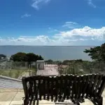 EXCELENTE CASA NO BAIRRO CRISTAL, 5 QUARTOS, 600M², EM ÁREA DE 995 M². MATRÍCULA Nº 29.523.