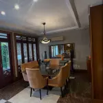 CASA NO JARDIM ISABEL